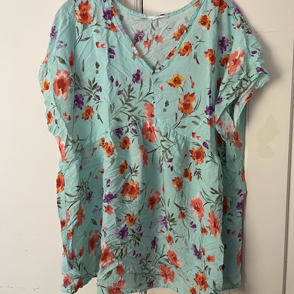Chic Soul flower top 2x